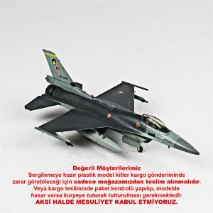 1/72 F-16C B40 Fighting Falcon Hazır Uçak Maketi