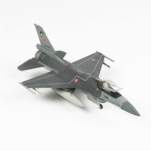 1/72 F-16C Fighting Falcon Hazır Uçak Maketi