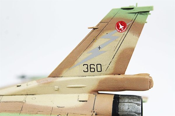 1/72 F-16C Fighting Falcon Hazır Uçak Maketi - Görsel 8