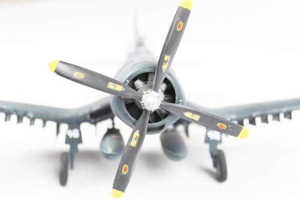 1/48 F4U5N Corsair Hazır Uçak Maketi - Görsel 6