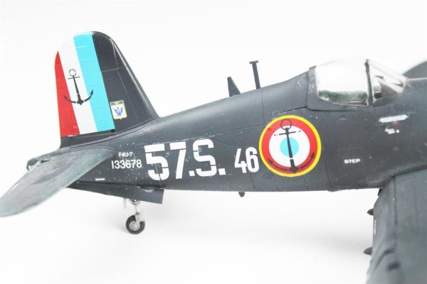 1/48 F4U5N Corsair Hazır Uçak Maketi - Görsel 7