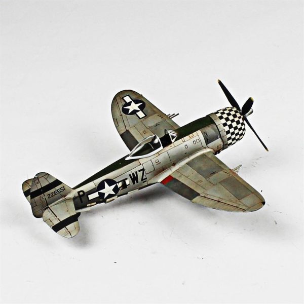 1/72 P-47D Thunderbolt Hazır Uçak Maketi - Görsel 4