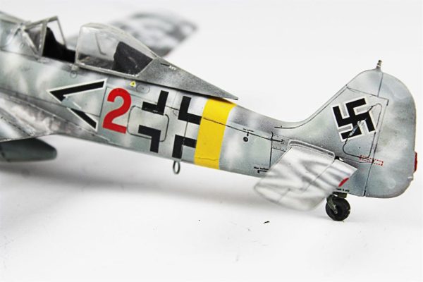 1/48 Focke-Wulf 190 A-8 Hazır Uçak Maketi - Görsel 5