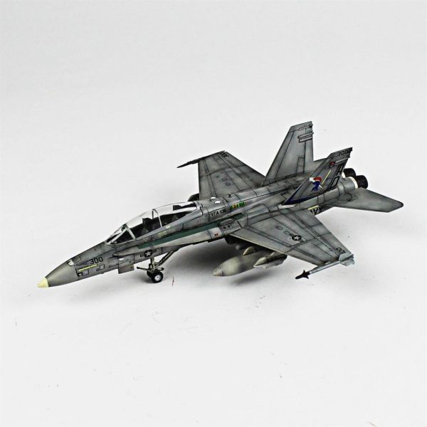 1/72 F-18D Hornet Hazır Uçak Maketi - Görsel 2