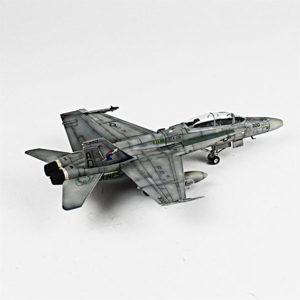 1/72 F-18D Hornet Hazır Uçak Maketi - Görsel 4