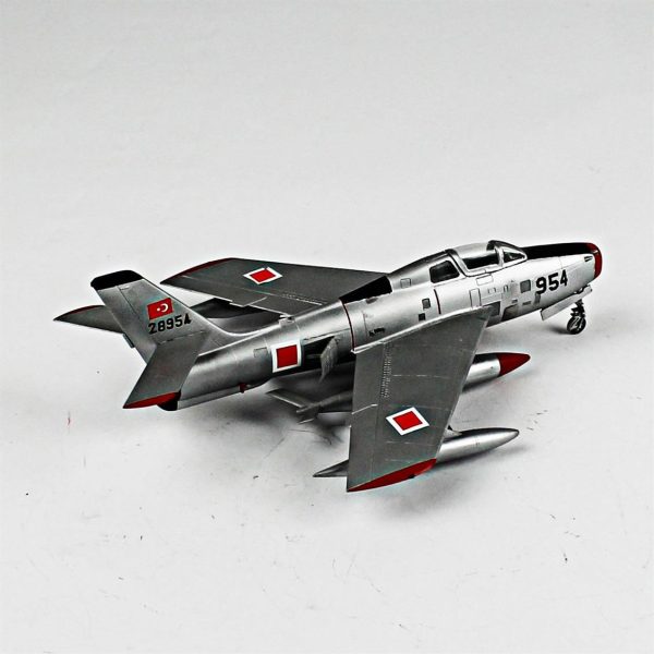 1/72 F-84F Thunderstreak Hazır Uçak Maketi - Görsel 4