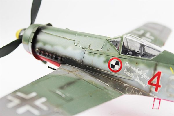 1/48 Focke-Wulf 190 D Hazır Uçak Maketi - Görsel 6