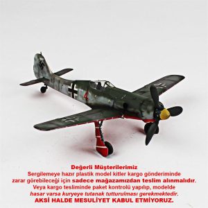 1/48 Focke-Wulf 190 D Hazır Uçak Maketi