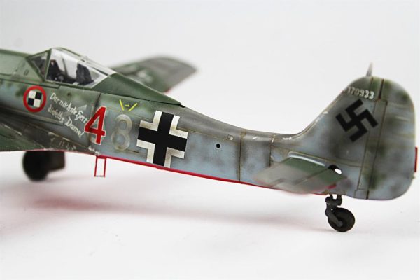 1/48 Focke-Wulf 190 D Hazır Uçak Maketi - Görsel 7