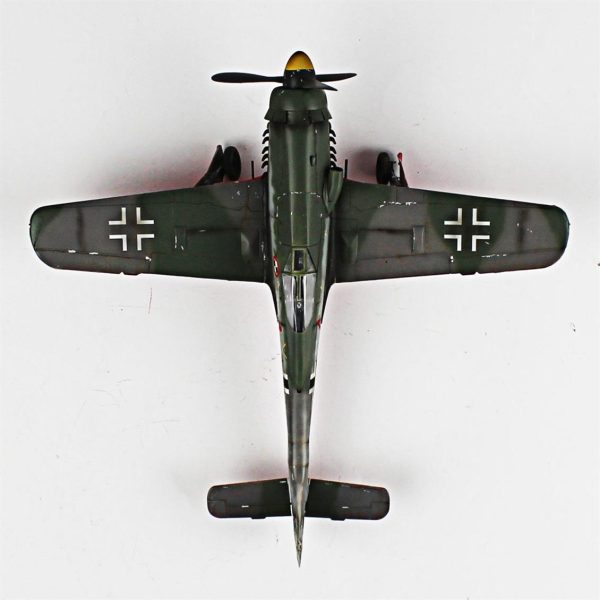 1/48 Focke-Wulf 190 D Hazır Uçak Maketi - Görsel 4