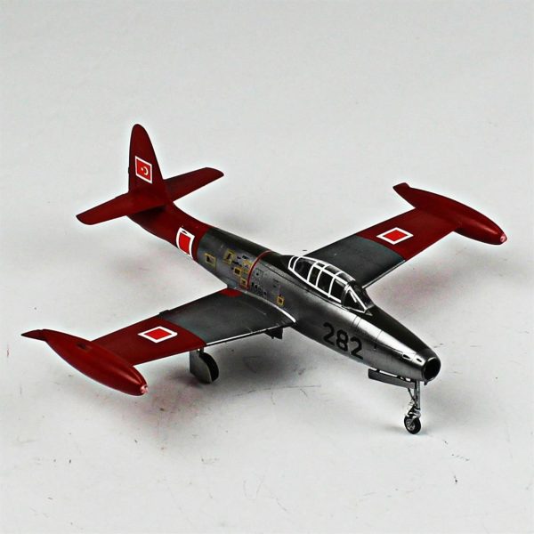 1/72 F-84G Thunderjet Hazır Uçak Maketi