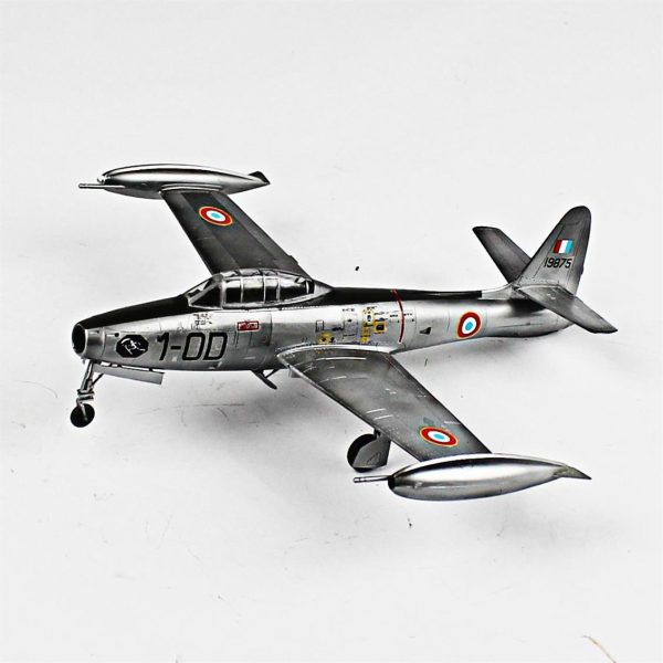 1/72 F-84G Thunderjet Hazır Uçak Maketi - Görsel 2