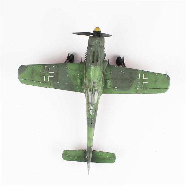 1/48 Focke-Wulf 190 D Hazır Uçak Maketi - Görsel 5