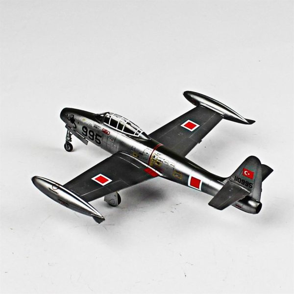 1/72 F-84G Thunderjet Hazır Uçak Maketi - Görsel 3