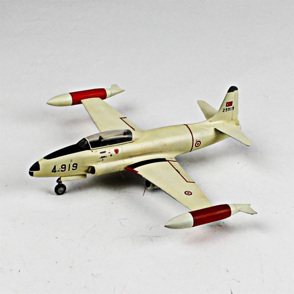 1/72 T-33A Shooting Star Hazır Uçak Maketi - Görsel 2
