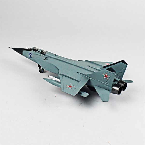 1/72 MIG-31 BS Foxhound Hazır Uçak Maketi - Görsel 3