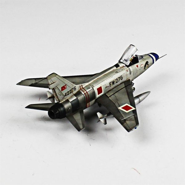 1/72 F-100D Super Sabre Hazır Uçak Maketi - Görsel 3