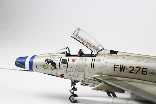 1/72 F-100D Super Sabre Hazır Uçak Maketi - Görsel 6
