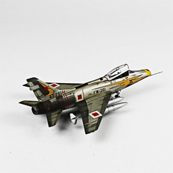 1/72 F-100F Super Sabre Hazır Uçak Maketi - Görsel 4