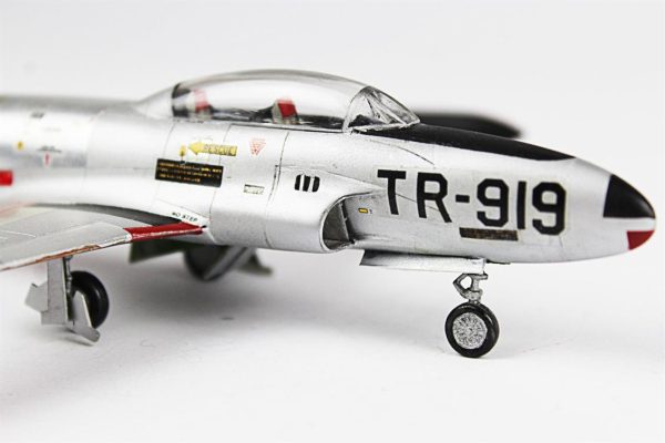 1/72 T-33A Shooting Star Hazır Uçak Maketi - Görsel 6