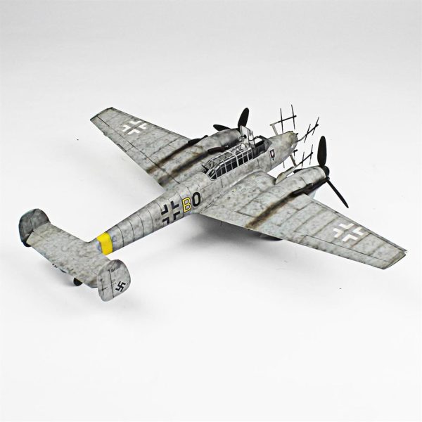 1/48 Messerschmitt Bf 110 G Hazır Uçak Maketi - Görsel 4