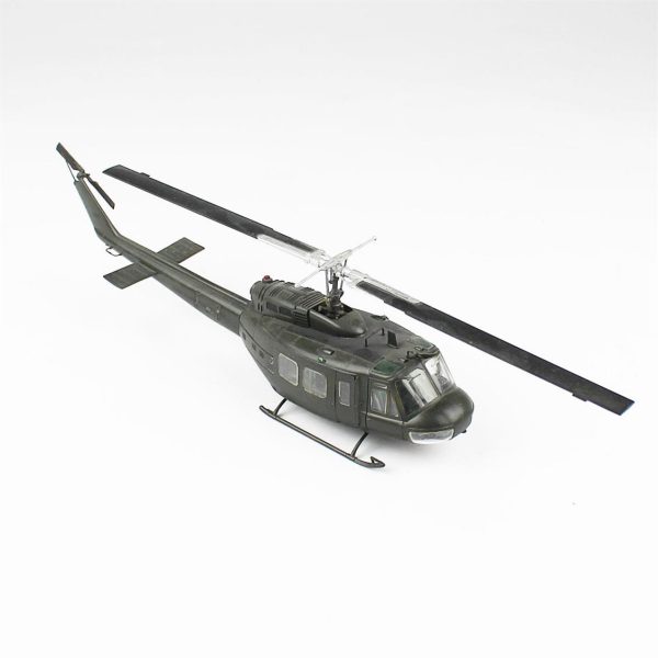 1/48 AB-205 Hazır Uçak Maketi