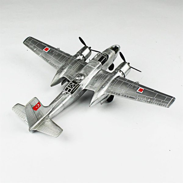 1/72 A-26C Invader Hazır Uçak Maketi - Görsel 4