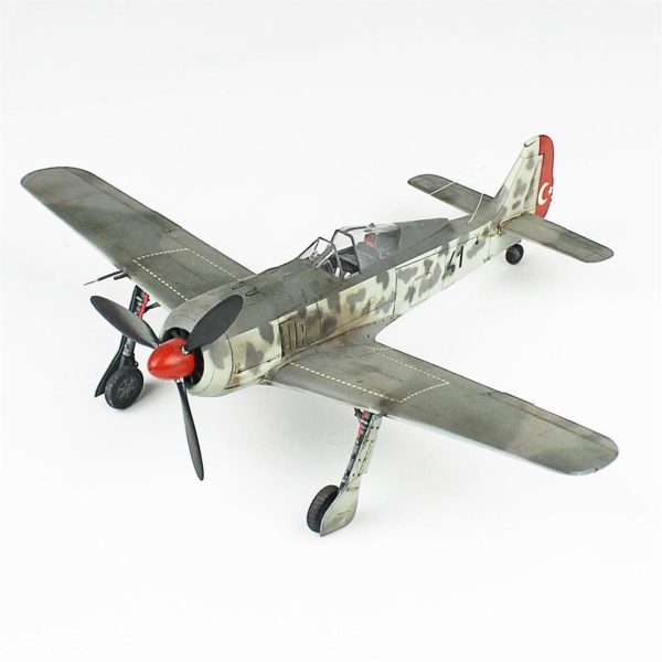 1/48 Focke-Wulf 190 A-3 Hazır Uçak Maketi - Görsel 2