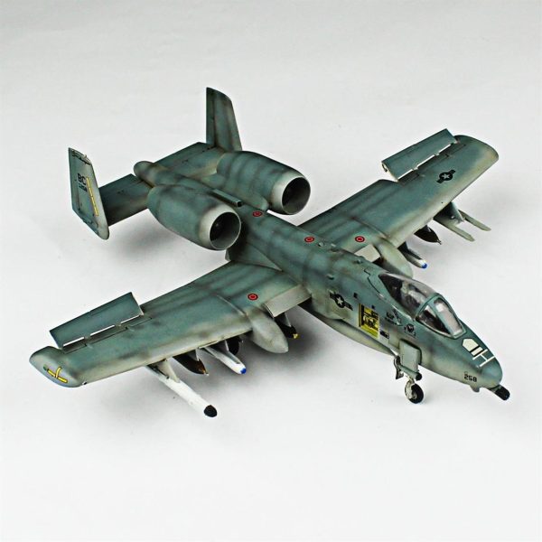 1/72 A-10A Thunderbolt II Hazır Uçak Maketi