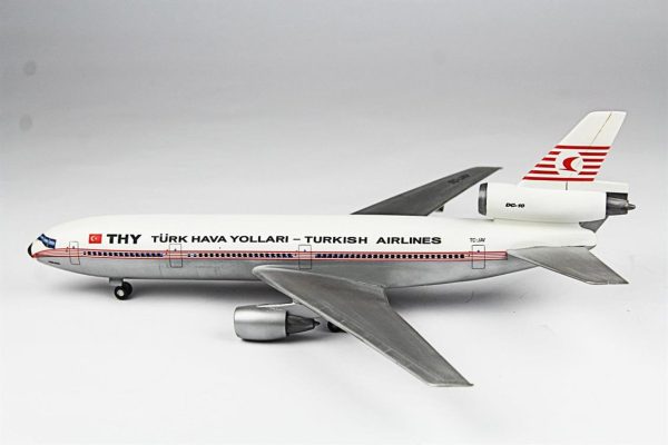 1/144 DC-10 Hazır Uçak Maketi - Görsel 6