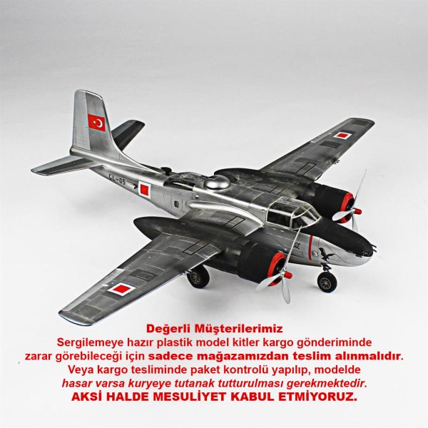 1/48 A-26B Invader Hazır Uçak Maketi