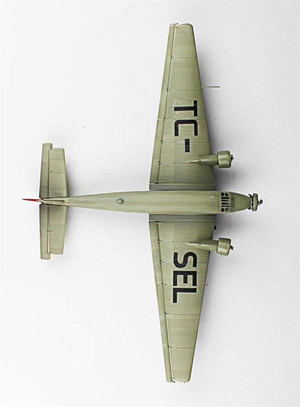 1/72 JU-52 Hazır Uçak Maketi - Görsel 6