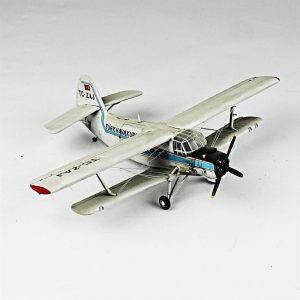 1/72 Antonov Hazır Uçak Maketi
