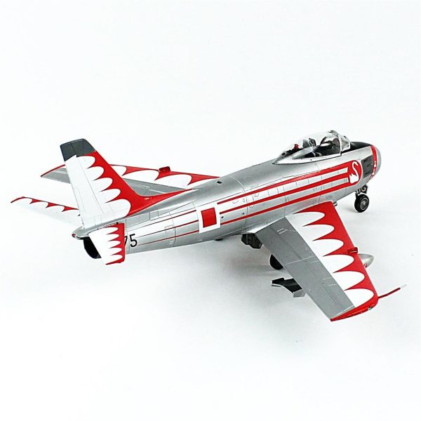1/48 F-86E Sabre (Uçan Kuğular) Hazır Savaş Uçağı Modeli - Görsel 4