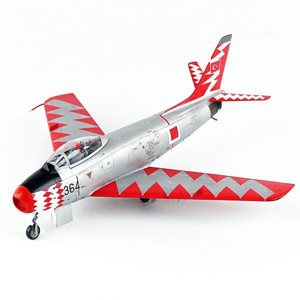 1/48 F-86E Sabre (Yarasalar) Hazır Savaş Uçağı Modeli - Görsel 2