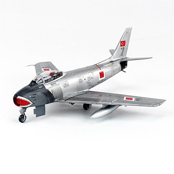 1/48 F-86E Sabre (Eskişehir Filo) Hazır Savaş Uçağı Modeli - Görsel 2