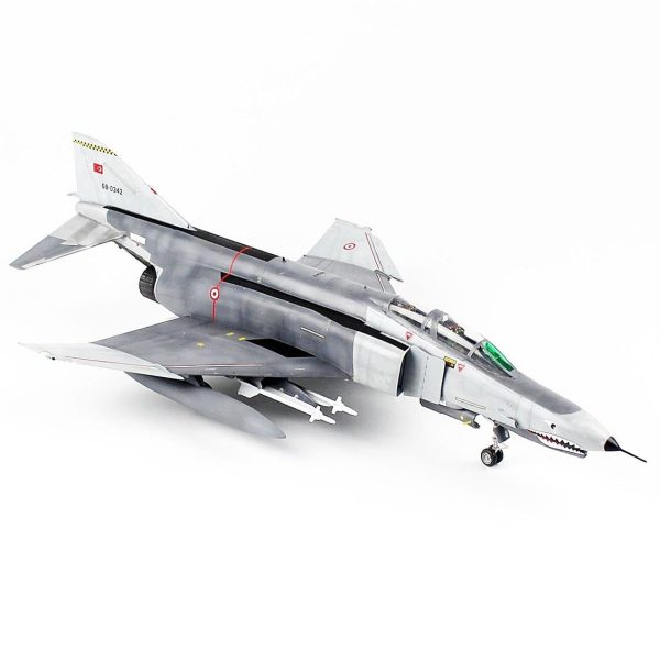 1/48 F4 Phantom-II 172. Şahinler Filo Hazır Uçak Maketi