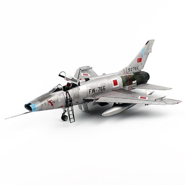 1/48 F-100D 112. Şeytan Filo Cengiz Topel Uçağı Hazır Savaş Uçağı Modeli - Görsel 2