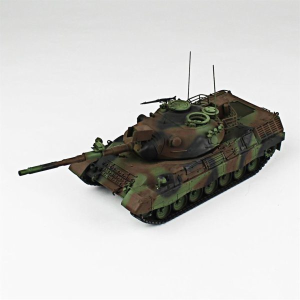1/35 Leopard 1A2 Italeri Hazır Tank Maketi - Görsel 2