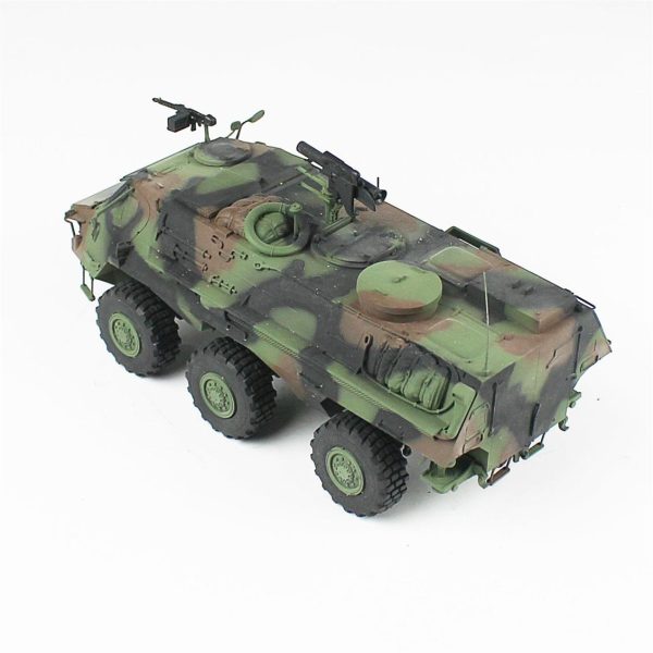 1/35 Fuchs Revell Hazır Tank Maketi - Görsel 3