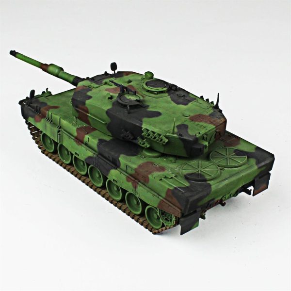 1/35 Leopard 2A4 Esci Hazır Tank Maketi - Görsel 3