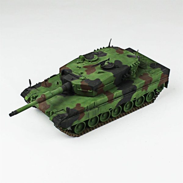 1/35 Leopard 2A4 Esci Hazır Tank Maketi - Görsel 2