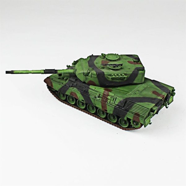 1/35 Leopard 1A4 Tamiya Hazır Tank Maketi - Görsel 3