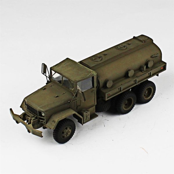 1/35 M49A2 REO Yakıt Tankeri AFV Club Hazır Tank Maketi - Görsel 2