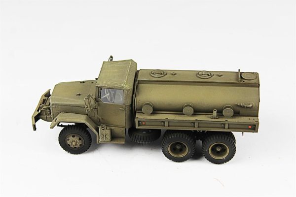 1/35 M49A2 REO Yakıt Tankeri AFV Club Hazır Tank Maketi - Görsel 7