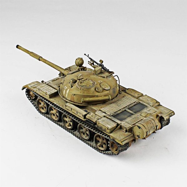 1/35 T-55 Italeri Hazır Tank Maketi - Görsel 3