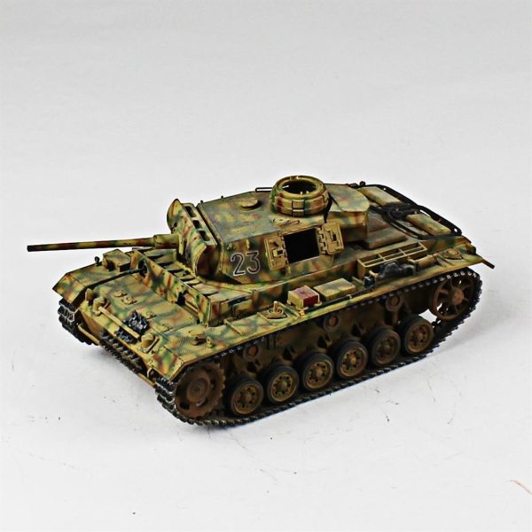 1/35 Panzer III Academy Hazır Tank Maketi - Görsel 2