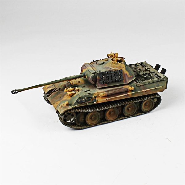 1/35 Panther Tamiya Hazır Tank Maketi - Görsel 2