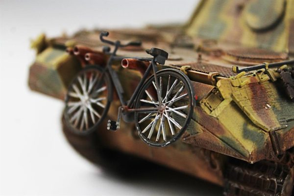 1/35 Panther Tamiya Hazır Tank Maketi - Görsel 7