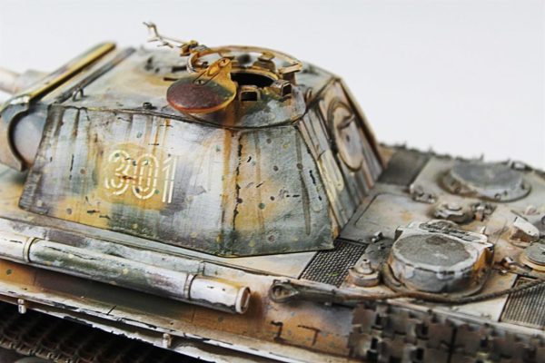 1/35 Panther Tamiya Hazır Tank Maketi - Görsel 6